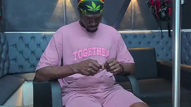 Snapshot of Terrance_z chatting on March 2, 2026, 8:27 pm Terrance z online show from March 2, 2026, 8:27 pm