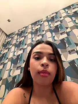 Snapshot of _Little_Lia chatting on October 24, 2025, 2:32 am  Little Lia online show from October 24, 2025, 2:32 am