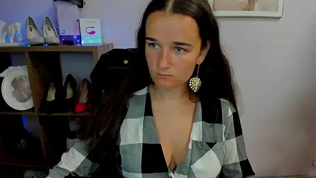 Snapshot of KateDelight chatting on September 14, 2025, 6:36 am KateDelight online show from September 14, 2025, 6:36 am