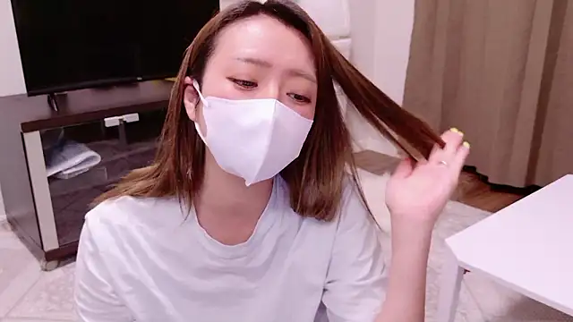 Snapshot of ayu_yu_xo chatting on September 10, 2025, 4:28 pm ayu yu xo online show from September 10, 2025, 4:28 pm