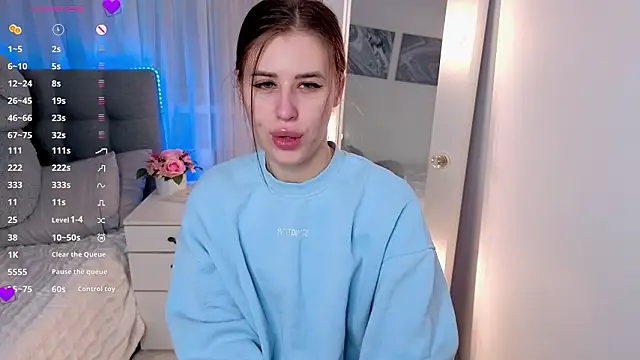 Milkissss online show from March 25, 2026, 6:24 am