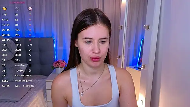 Milkissss online show from February 25, 2026, 9:47 pm