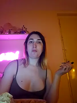 Icy  Diamond online show from January 15, 2026, 8:45 pm