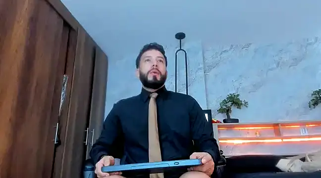 bruno woods online show from March 3, 2025, 4:36 pm