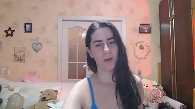 INELIKA online show from November 29, 2025, 9:37 pm