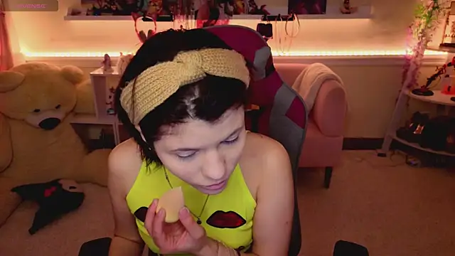 Snapshot of Katya_Zaitseva chatting on April 23, 2026, 12:29 pm Katya Zaitseva online show from April 23, 2026, 12:29 pm