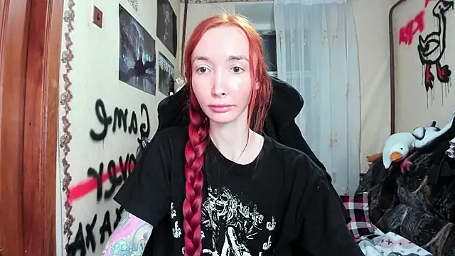 Snapshot of Roxy_Silver chatting on February 4, 2026, 8:15 pm Roxy Silver online show from February 4, 2026, 8:15 pm