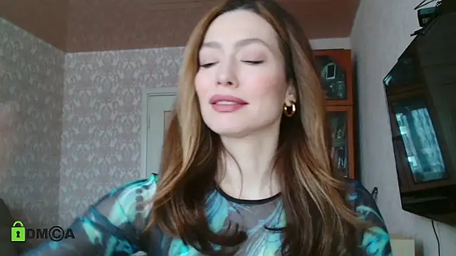 alicia spicy online show from February 27, 2025, 4:02 am