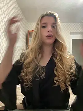 Snapshot of adel_secret chatting on May 31, 2026, 8:20 pm adel secret online show from May 31, 2026, 8:20 pm