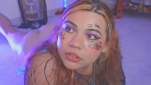 Samanta cutee online show from October 30, 2025, 10:13 am