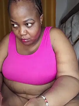 Snapshot of KINKYGIRL30 chatting on February 12, 2026, 12:43 am KINKYGIRL30 online show from February 12, 2026, 12:43 am