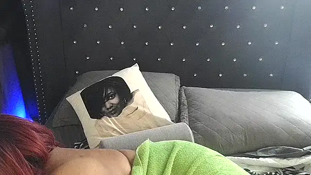 msyvette1970xh online show from January 24, 2025, 7:28 pm