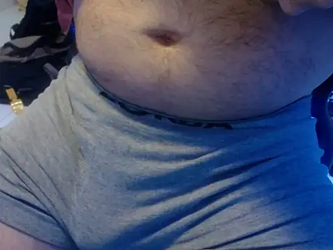 Snapshot of VideoArtist chatting on October 20, 2025, 9:04 pm VideoArtist online show from October 20, 2025, 9:04 pm