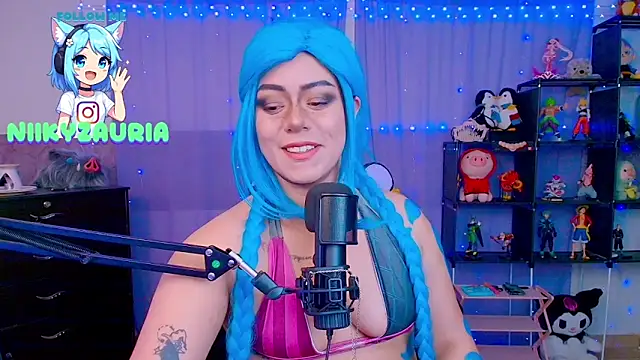 Snapshot of _niiky chatting on November 20, 2025, 11:00 am niiky online show from November 20, 2025, 11:00 am