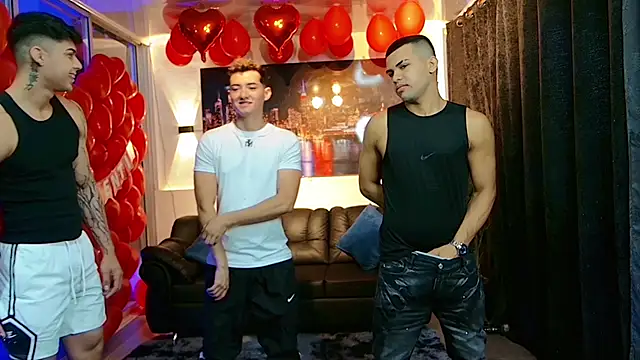 Snapshot of Boysgang_sex chatting on February 12, 2026, 11:43 am Boysgang sex online show from February 12, 2026, 11:43 am