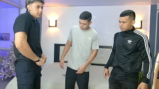 Boysgang sex online show from November 28, 2025, 11:43 am