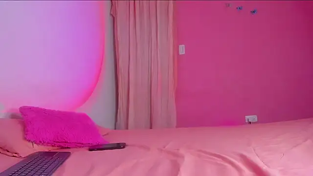 valeryjackson1 online show from March 20, 2025, 11:02 pm