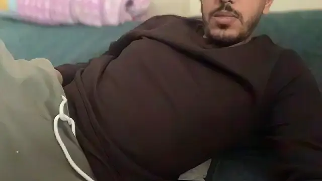 Snapshot of Mooka69 chatting on January 18, 2026, 1:25 pm Mooka69 online show from January 18, 2026, 1:25 pm