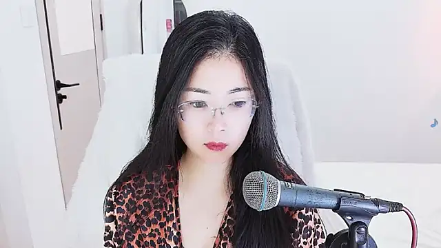 Floor oo online show from May 14, 2026, 4:37 pm