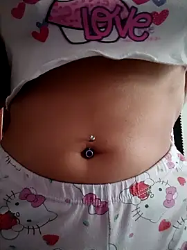 tiffani  love online show from April 8, 2026, 12:17 pm