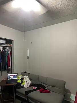 bigdick5157 online show from January 15, 2026, 5:33 am