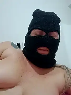 Snapshot of titiasexy chatting on September 27, 2025, 3:12 am titiasexy online show from September 27, 2025, 3:12 am