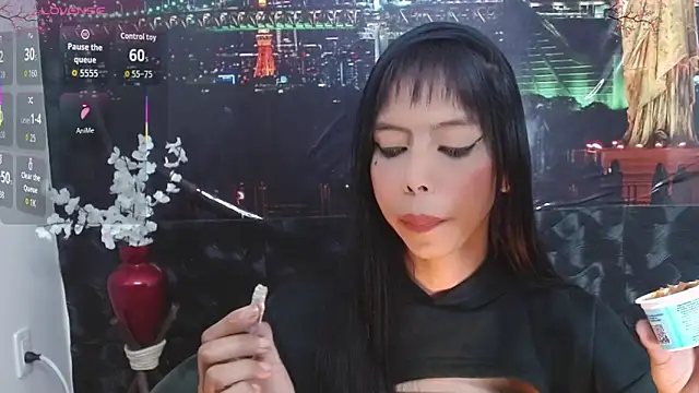 Snapshot of Catalella_Ar chatting on April 14, 2026, 3:11 am Catalella Ar online show from April 14, 2026, 3:11 am