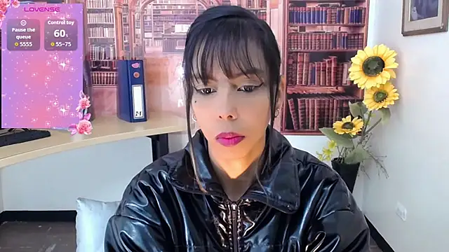 Catalella Ar online show from October 12, 2025, 3:08 am