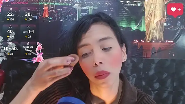 Snapshot of Catalella_Ar chatting on May 13, 2026, 3:35 am Catalella Ar online show from May 13, 2026, 3:35 am