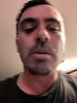 Snapshot of jonnyjenner chatting on October 3, 2025, 4:36 am jonnyjenner online show from October 3, 2025, 4:36 am