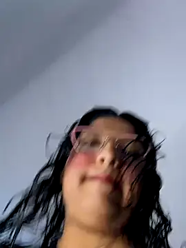 tati  22 online show from November 4, 2025, 4:55 pm