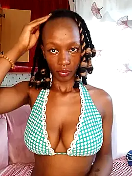 Snapshot of Ayrella02 chatting on March 16, 2025, 12:55 pm Ayrella02 online show from March 16, 2025, 12:55 pm