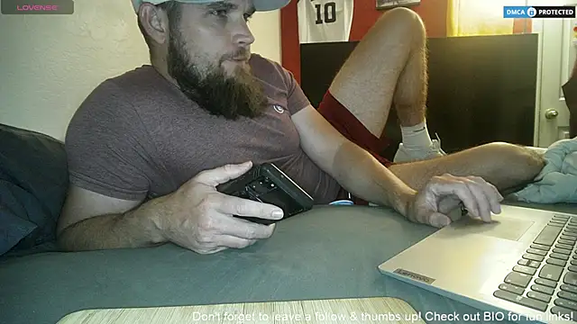 Snapshot of dikdowndaddy chatting on July 21, 2026, 10:00 pm dikdowndaddy online show from July 21, 2026, 10:00 pm