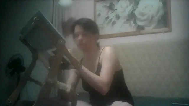 SunElizabeth online show from April 29, 2026, 4:22 pm