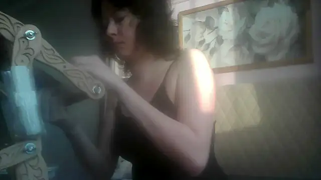 SunElizabeth online show from March 28, 2026, 3:18 am