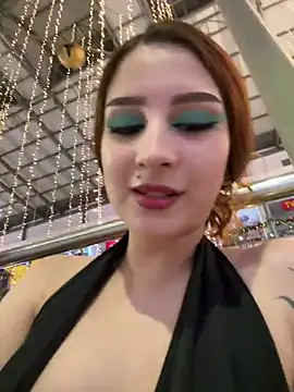 Snapshot of Mon_Cherry chatting on January 7, 2026, 1:21 am Mon Cherry online show from January 7, 2026, 1:21 am