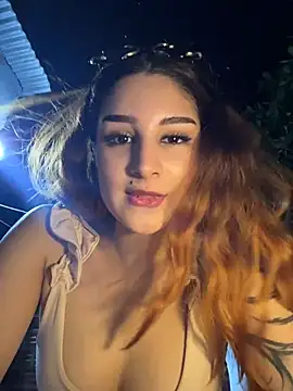 Snapshot of Mon_Cherry chatting on February 14, 2026, 2:01 am Mon Cherry online show from February 14, 2026, 2:01 am