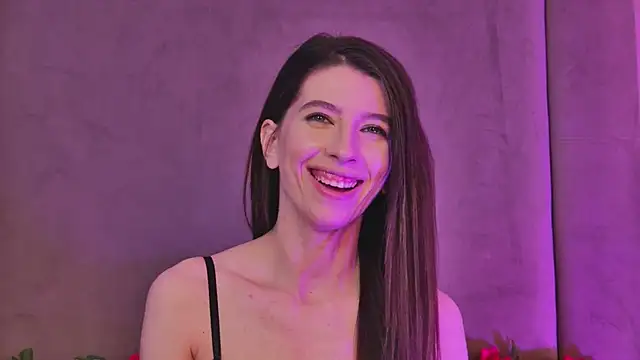 Snapshot of LunaWills_ chatting on February 27, 2025, 10:44 am LunaWills online show from February 27, 2025, 10:44 am