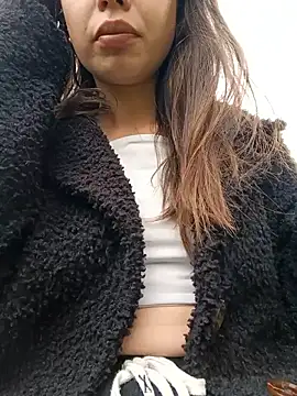 Snapshot of Violeta_12- chatting on January 8, 2026, 3:51 pm Violeta 12- online show from January 8, 2026, 3:51 pm