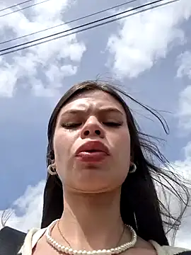 Violeta 12- online show from July 8, 2026, 3:02 pm