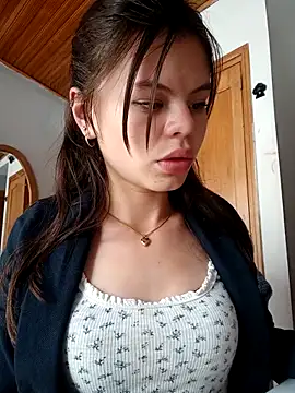 Violeta 12- online show from March 17, 2026, 7:28 pm