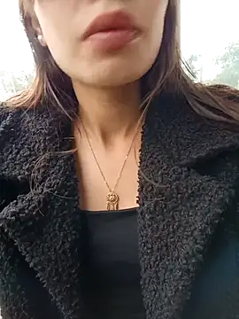 Snapshot of Violeta_12- chatting on January 15, 2026, 2:31 pm Violeta 12- online show from January 15, 2026, 2:31 pm