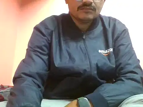 Snapshot of naughtymike0007 chatting on December 2, 2025, 1:17 am naughtymike0007 online show from December 2, 2025, 1:17 am