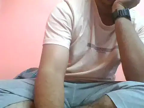 Snapshot of naughtymike0007 chatting on December 1, 2025, 6:58 am naughtymike0007 online show from December 1, 2025, 6:58 am