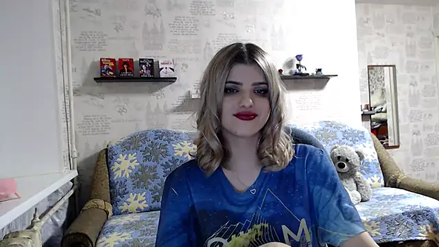 AleksandraFlores online show from February 17, 2025, 12:54 am