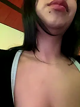 CieloTaylor online show from October 1, 2025, 1:22 am