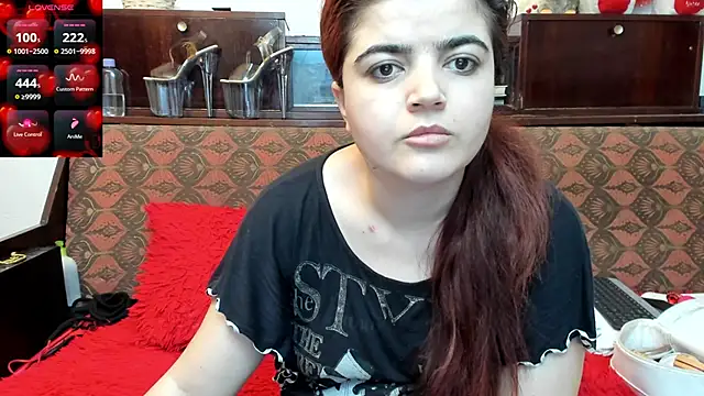 Snapshot of Anasunshine12 chatting on March 17, 2025, 3:57 am Anasunshine12 online show from March 17, 2025, 3:57 am