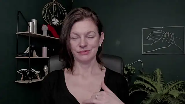 VivianWILD online show from January 16, 2026, 7:01 am