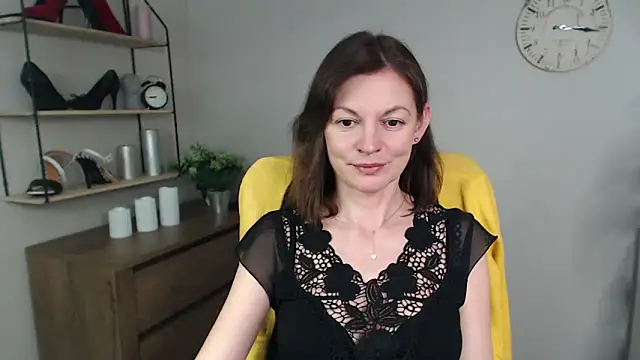 VivianWILD online show from February 27, 2025, 10:01 am