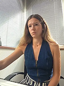 Snapshot of lucie_mehott chatting on June 30, 2026, 8:14 am lucie mehott online show from June 30, 2026, 8:14 am